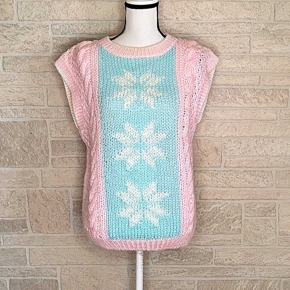 Vintage Hand Knit Sweater Vest M Pink Blue Snowflake Nordic Y2K Cottagecore
